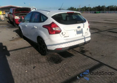 2014 Ford Focus Se из США, поврежденный, VIN 1FADP3K26EL203564